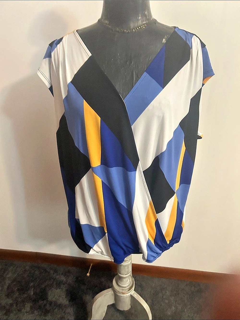 Worthington Women's Geometric Blouse Blue & White.